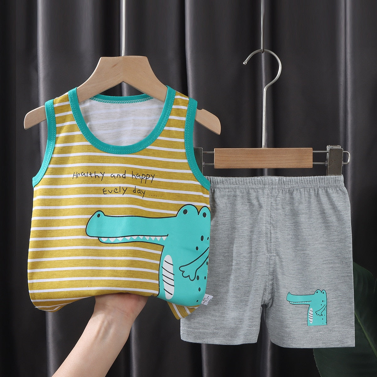 Toddler and Big Boys Summer Sleeveless Suit set-Sleeveless and shorts-ridibi