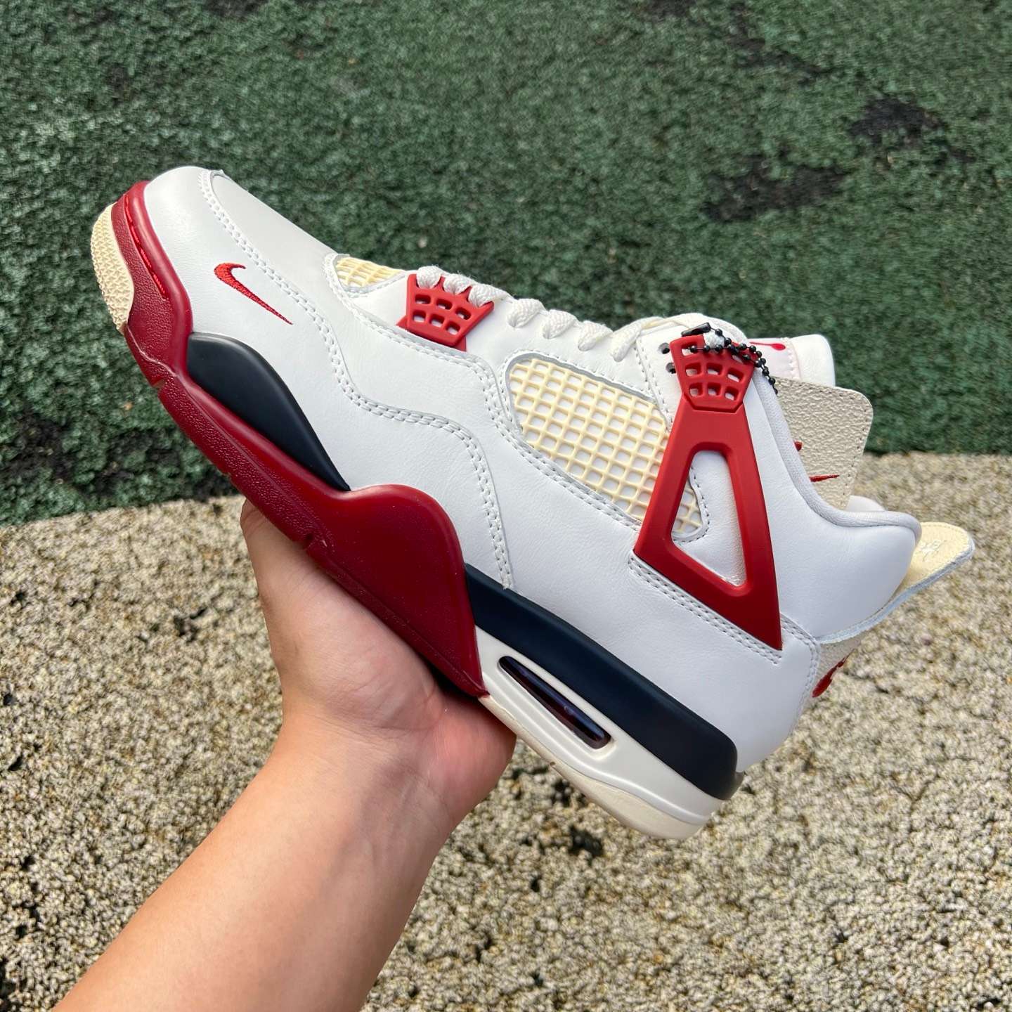 Og aj4 Nigel Sylvester x Jordan Air Jordan 4 IQ8055-100 - Image 12