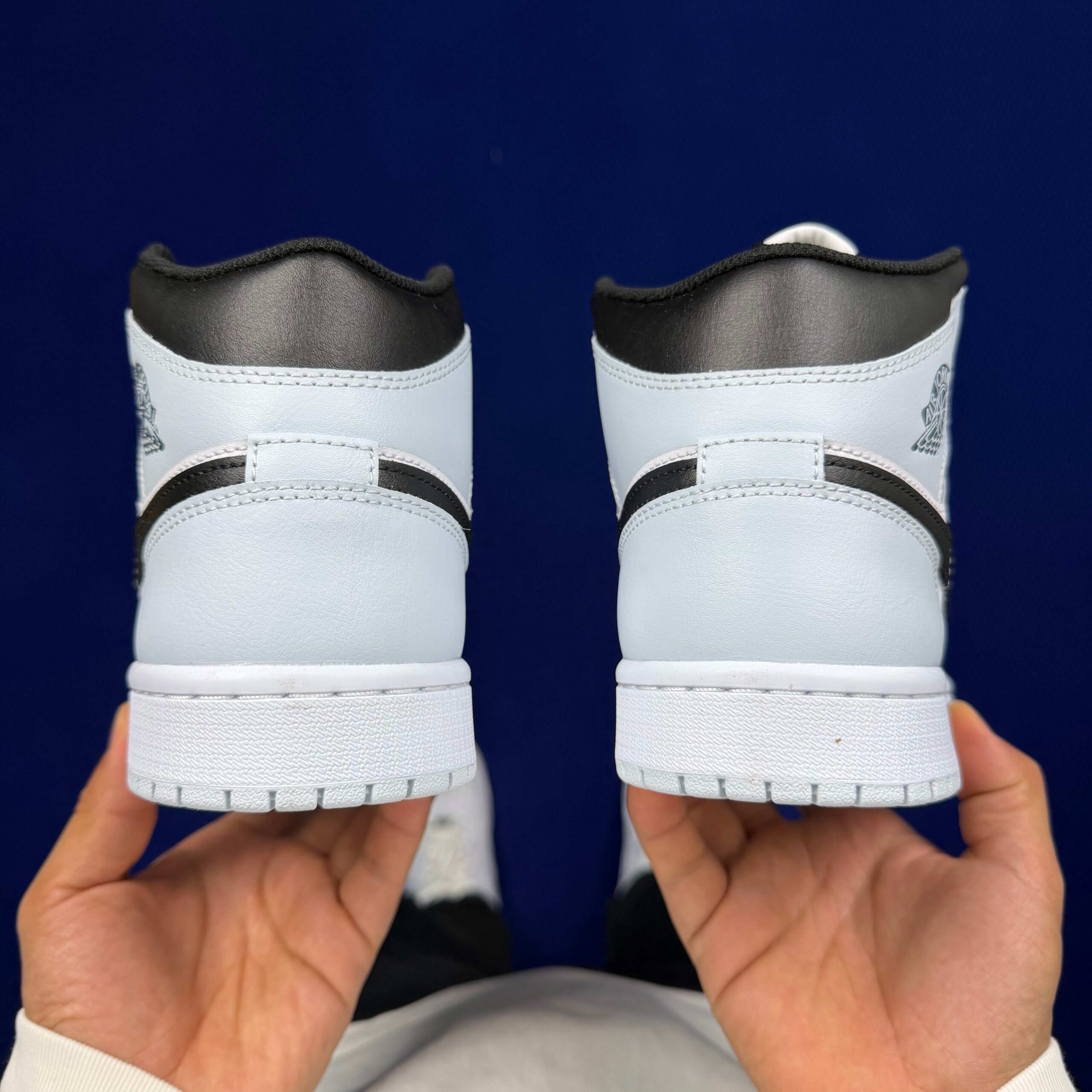 DT AJ1Mid DQ8426-002 - Image 6
