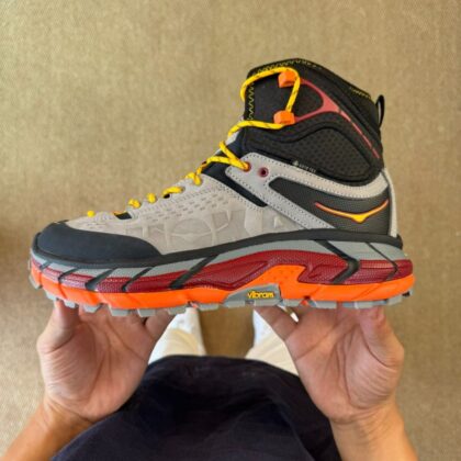 Hoka ONE ONE ULTRA 4 : ???? GORE-TEX 1129958/BCPPP