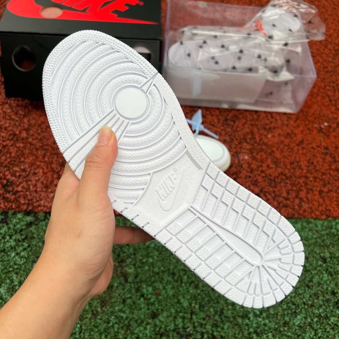 F aj1ow 2026 Off-White x Air Jordan 1 High OG "Alaska" AA3834-100 - Image 9