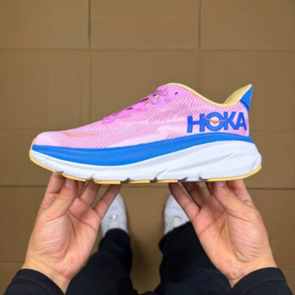 Hoka One One 9 Clifton 9 30 17 -7 1132211/CSLC