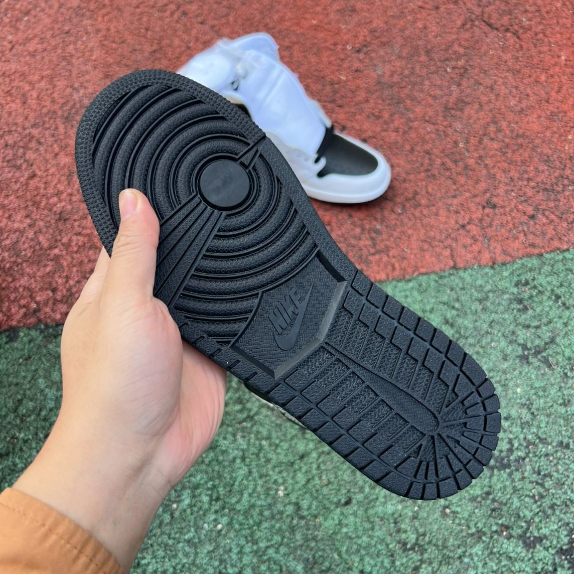 aj1 fragment design x Union x Air Jordan 1 II7282-100 - Image 9