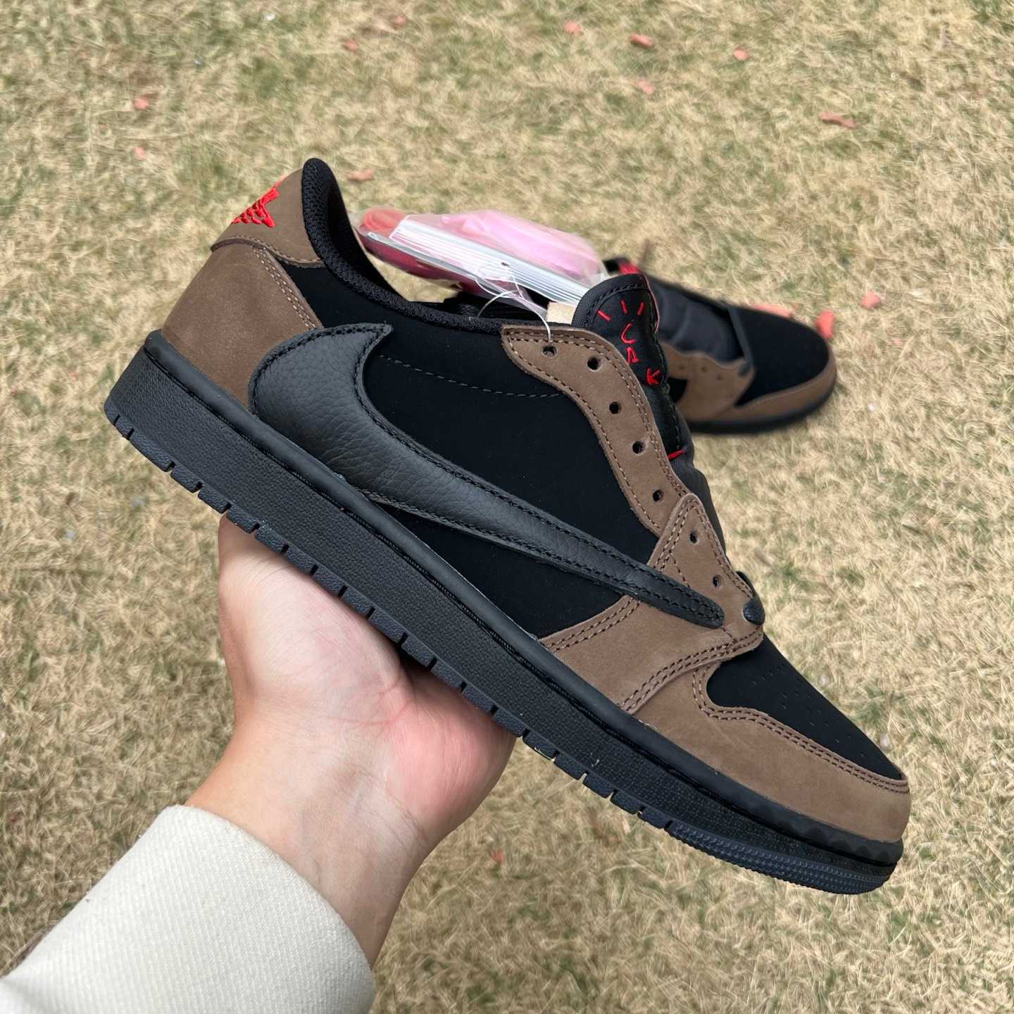 y aj1 Travis Scott x Jordan Air Jordan 1 Low OG IB7109-005 - Image 12