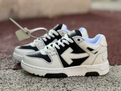 OFF-WHITE Out Of Office OW OWIA259S24LEA0041001