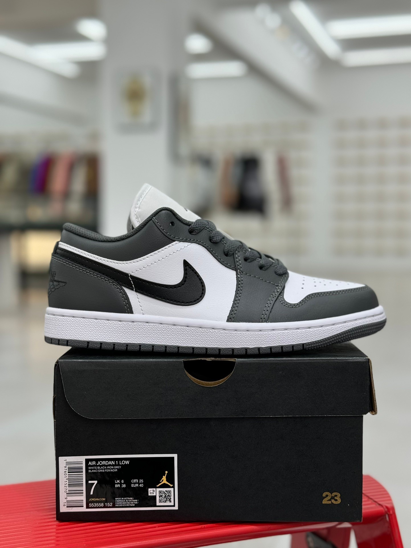 DT ‼️ aj1 553558-152 - Image 2