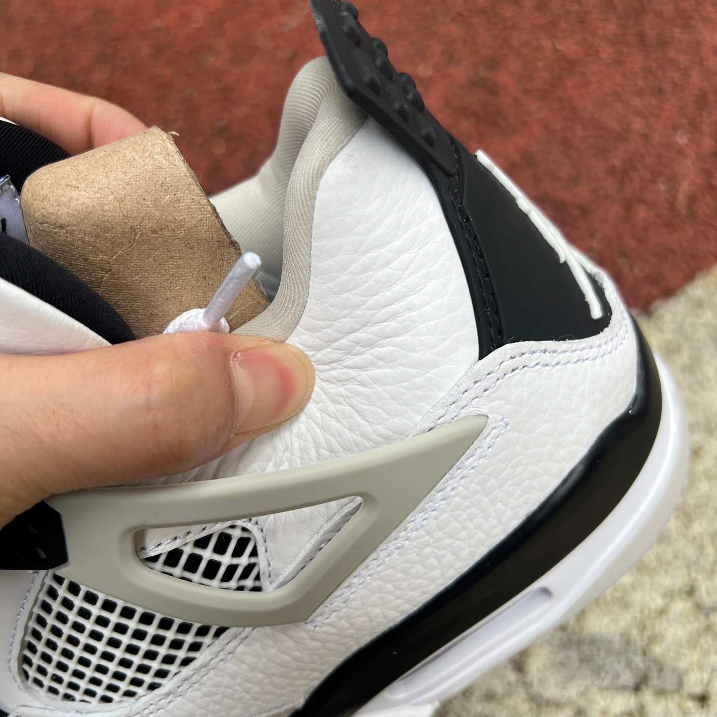 h ‼️aj4 408452-111 36-47.5 - Image 2
