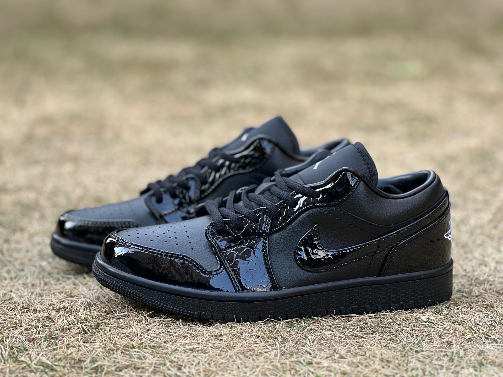 aj1 y Air Jordan 1 LOW AJ1 HJ7743-010