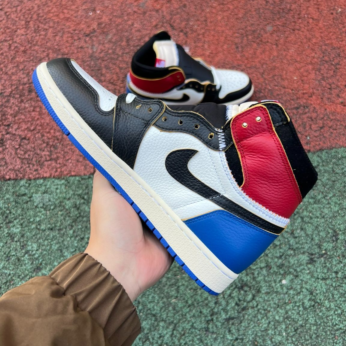 aj1 fragment design x Union x Air Jordan 1 IO7847-002 - Image 9