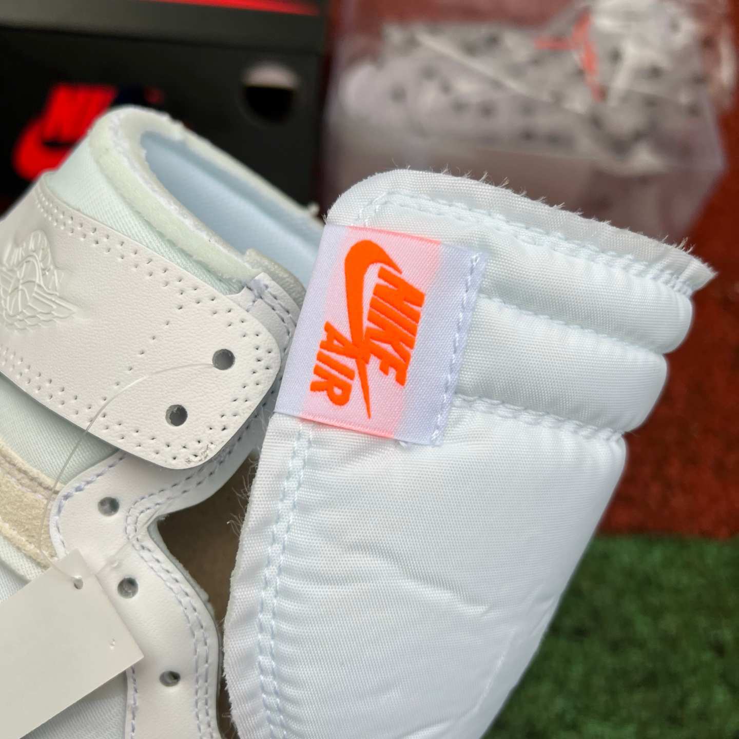 F aj1ow 2026 Off-White x Air Jordan 1 High OG "Alaska" AA3834-100 - Image 7