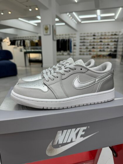 aj1 low dt ‼️ CZ0790-002 36-46 34