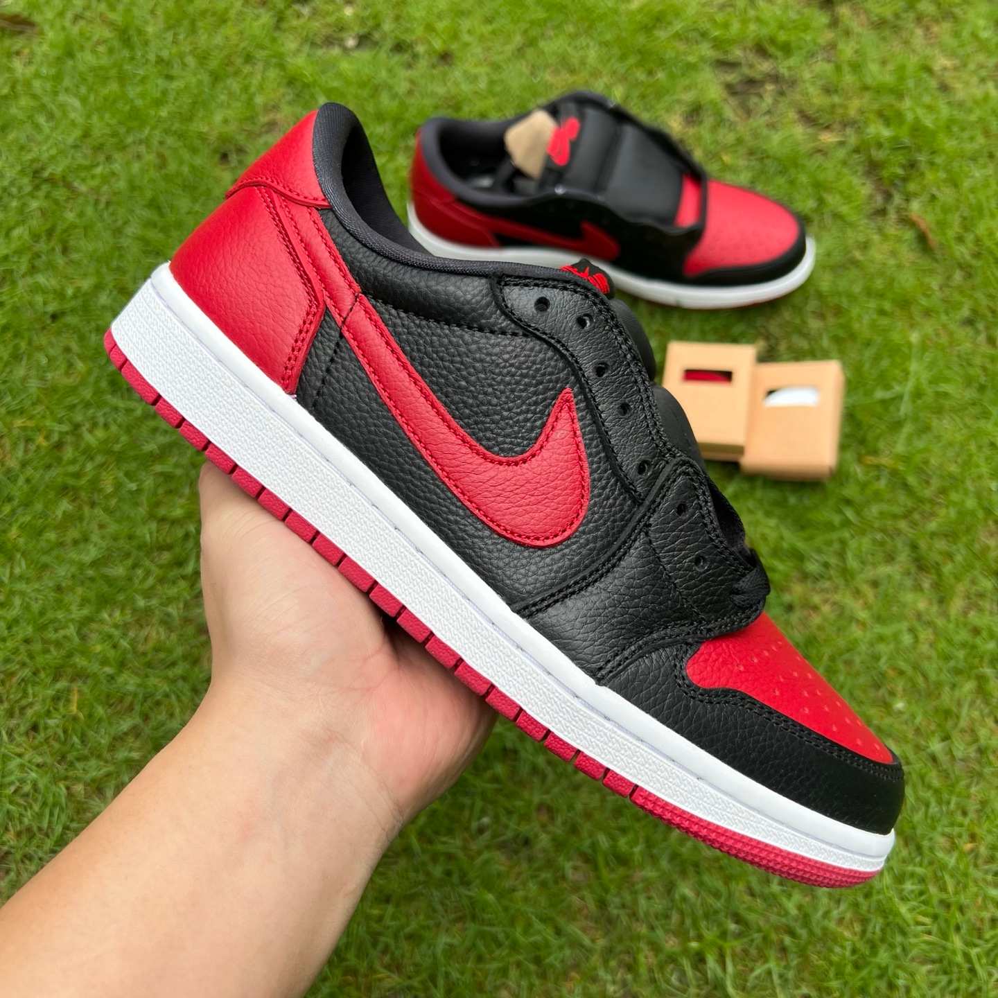 aj1 X low Air Jordan 1 Retro OG "Banned" IW6276-001 - Image 12