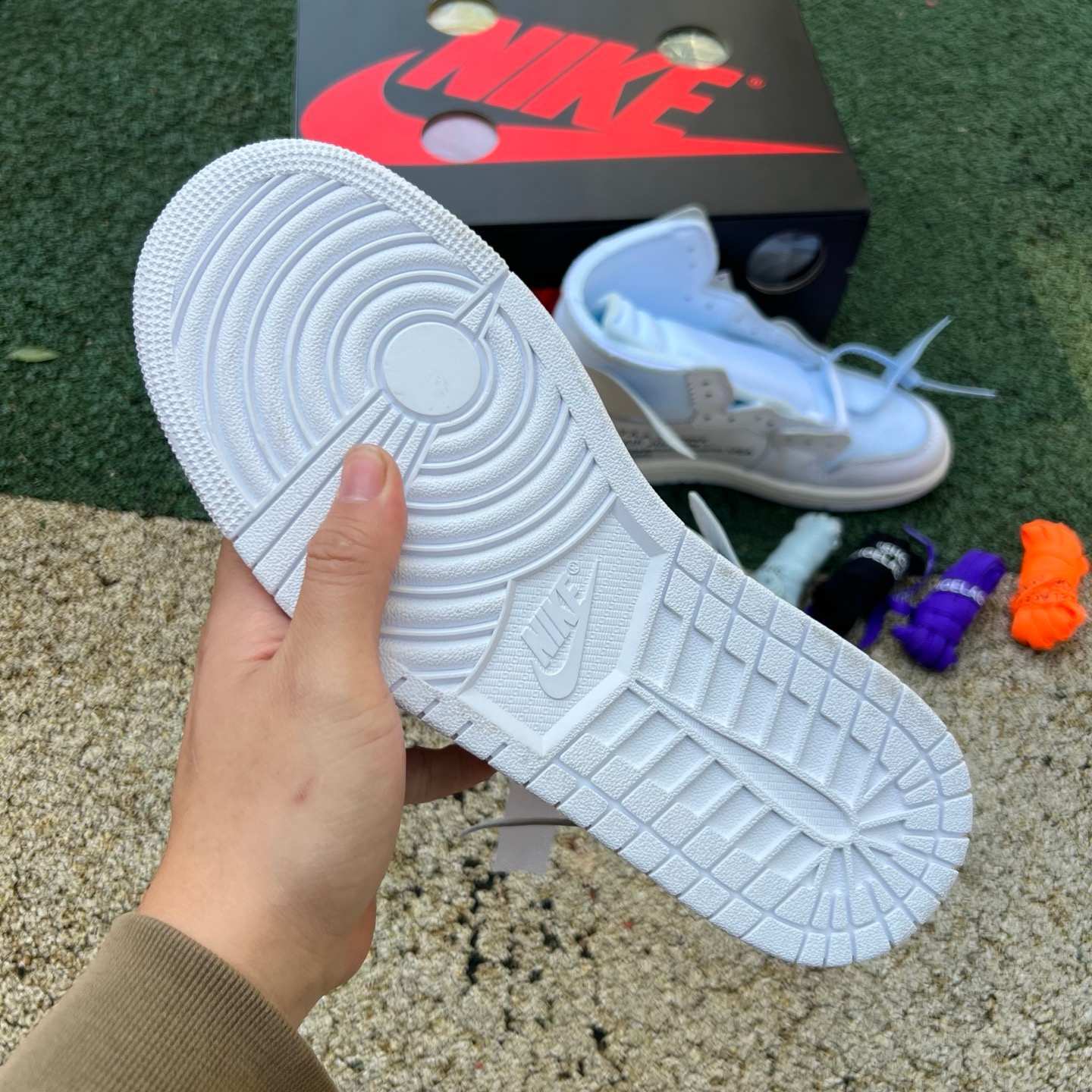 og aj1ow 2026 Off-White x Air Jordan 1 High OG "Alaska" AA3834-100 - Image 20
