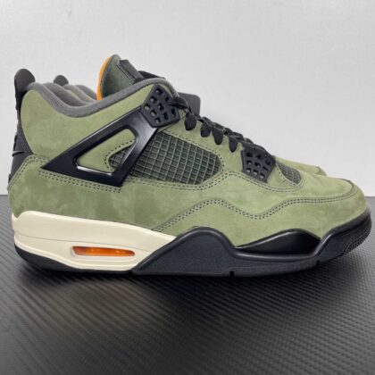 RN aj4und UNDEFEATED x Jordan Air Jordan 4 IB1519-200