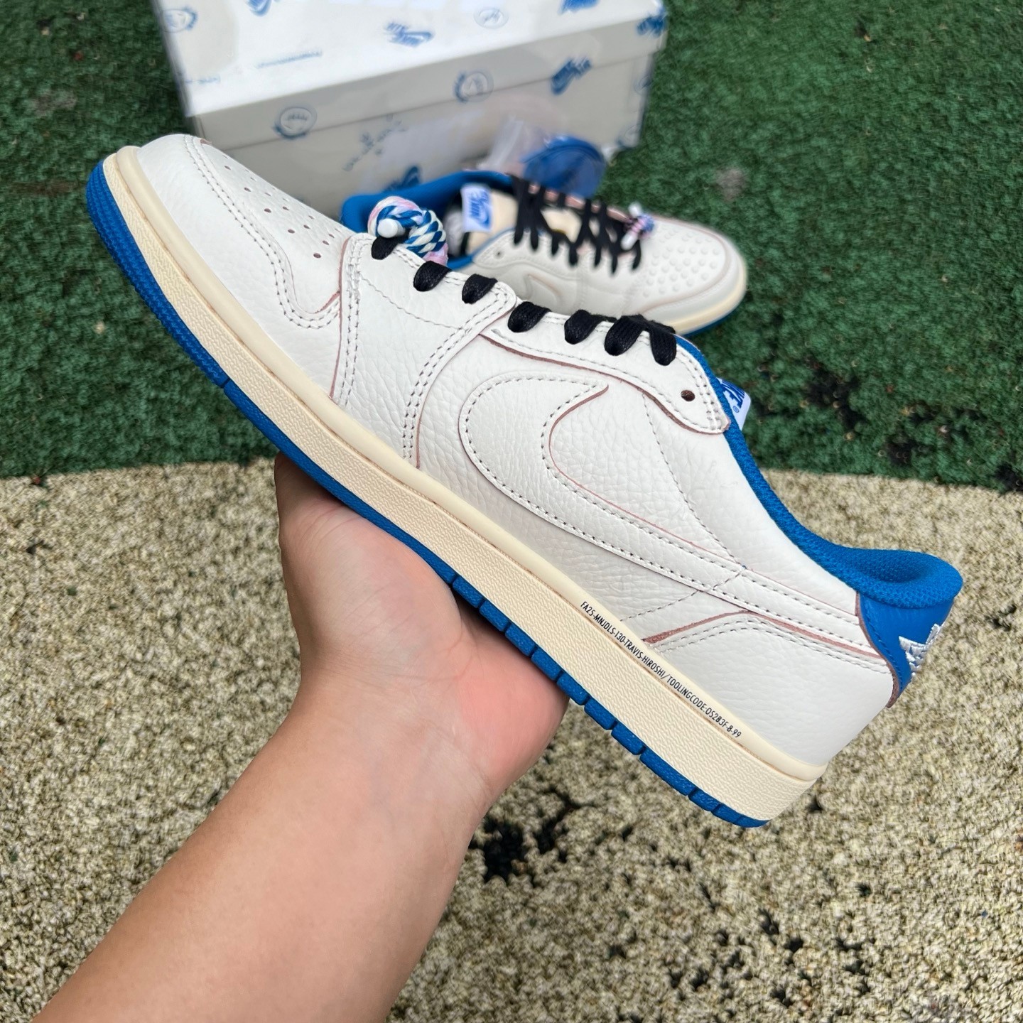 aj1 2.0 LJR Travis Scott x fragment design x Air Jordan 1 Low OG 10.0 DM7866-104 - Image 18