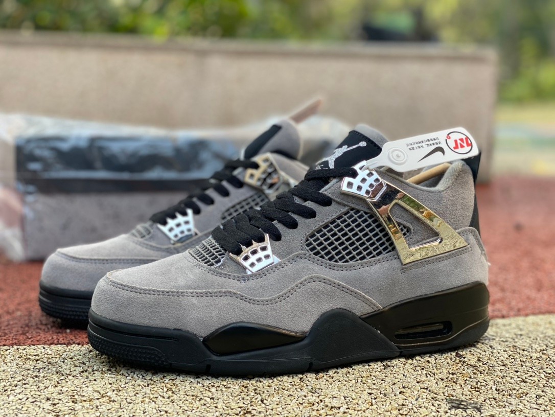 aj4 Air Jordan 4 AQ9129-002