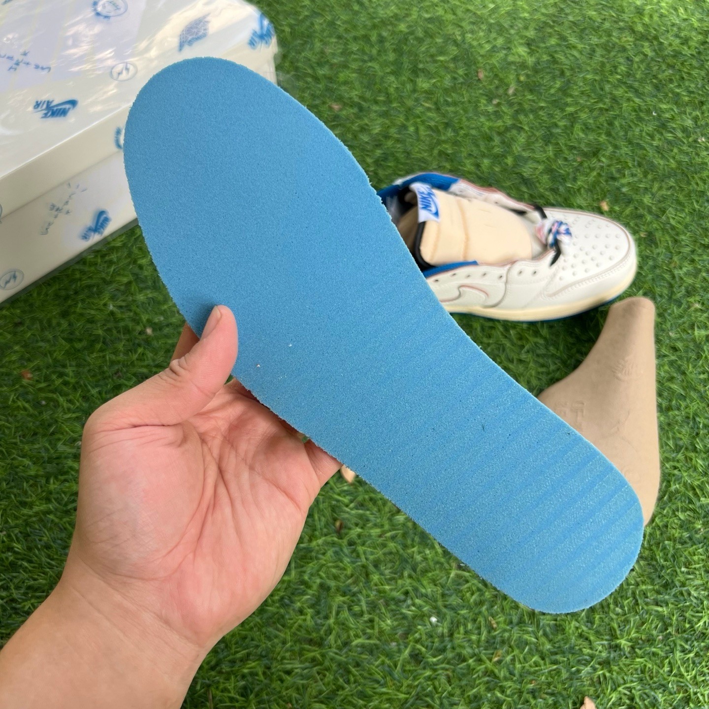T1 ‼️aj1 2.0 Travis Scott x Fragment Design x Air Jordan 1 DM7866-104 - Image 5