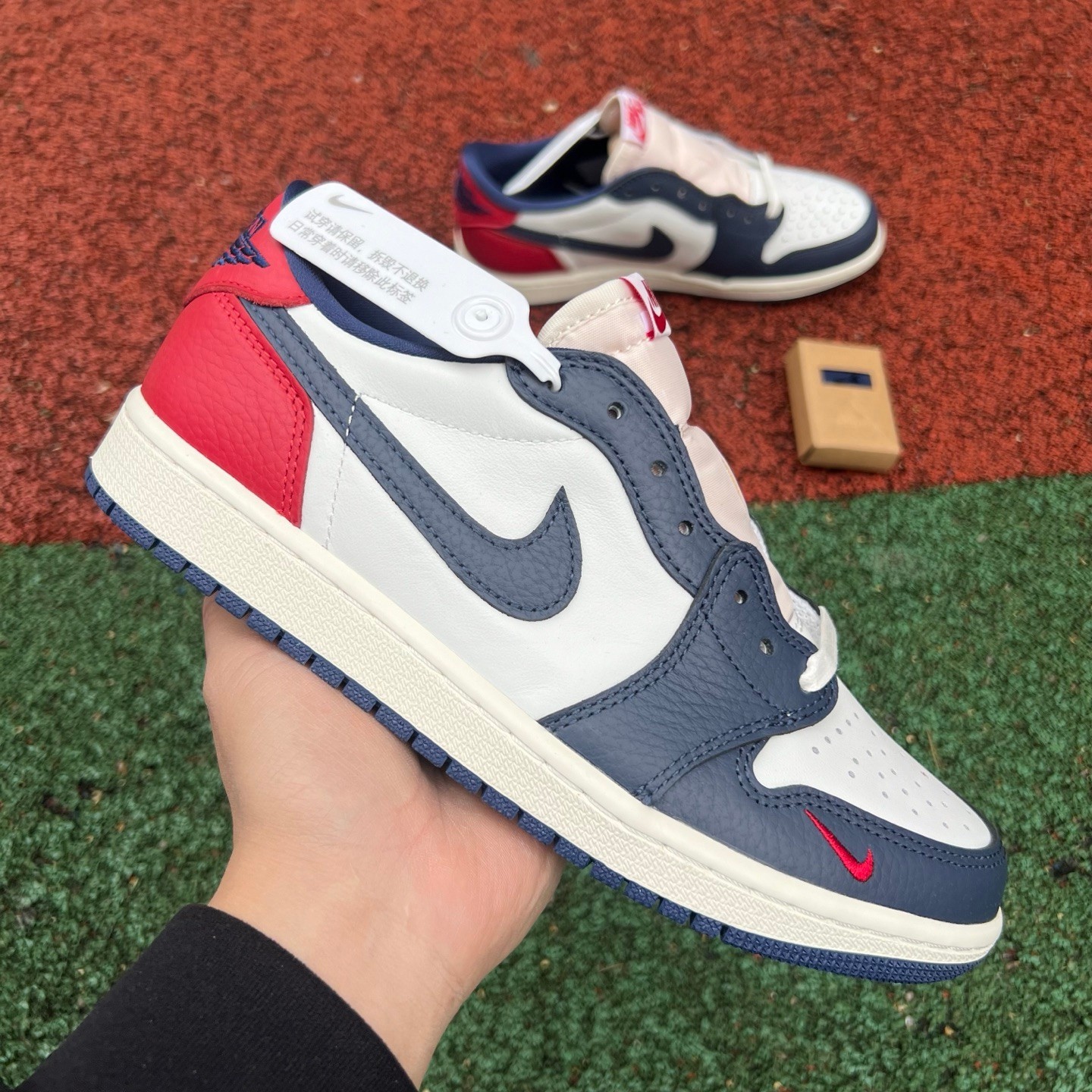 aj1 Air Jordan 1 Low OG HQ2993-100 - Image 10