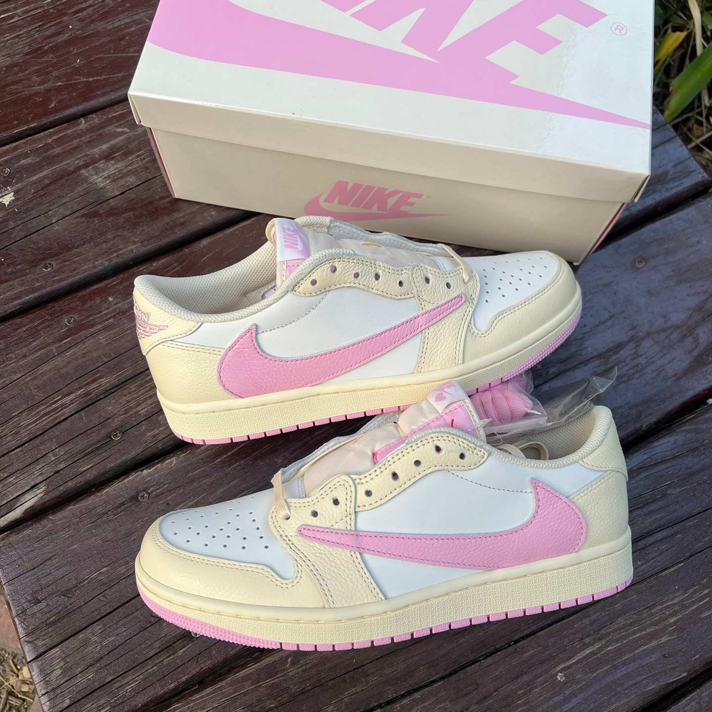 LJR aj1 Travis Scott x Air Jordan AJ1 Low OG SP TS IQ7604-100 - Image 13