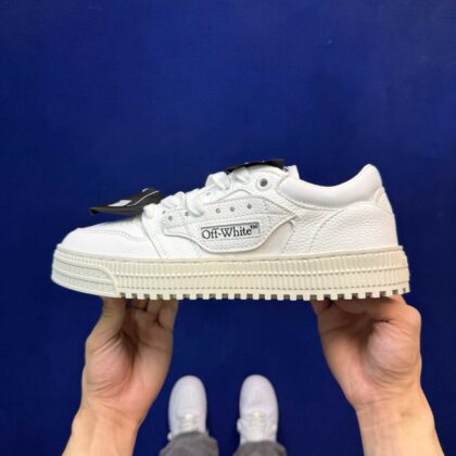 OW OFF-WHITE 3.0 Court 3 : OMIA29KC99LEA0010110