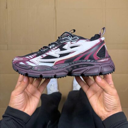 OW / 46 OFF-WHITE Be Right Back 010-12 23421