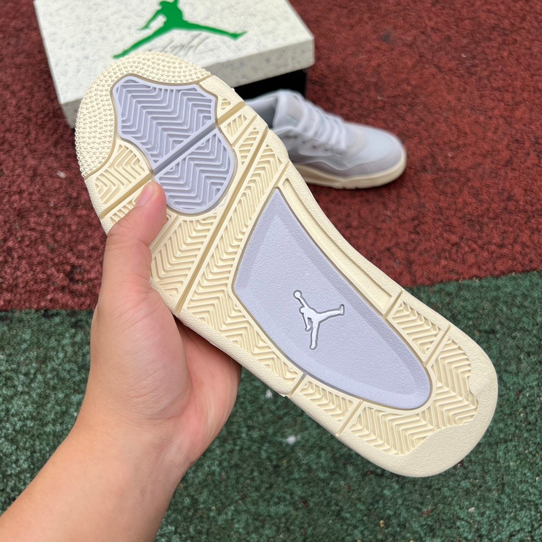 aj4 NIKE WMNS AIR JORDAN 4 RM FQ7940-001 - Image 6