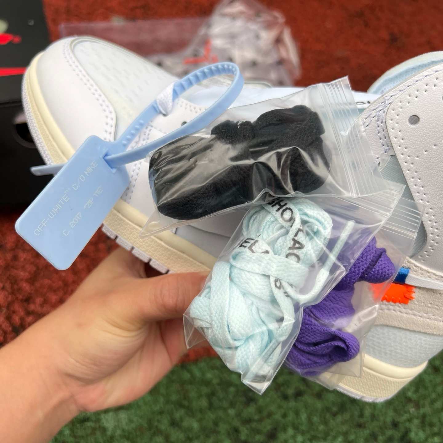 F aj1ow 2026 Off-White x Air Jordan 1 High OG "Alaska" AA3834-100 - Image 4