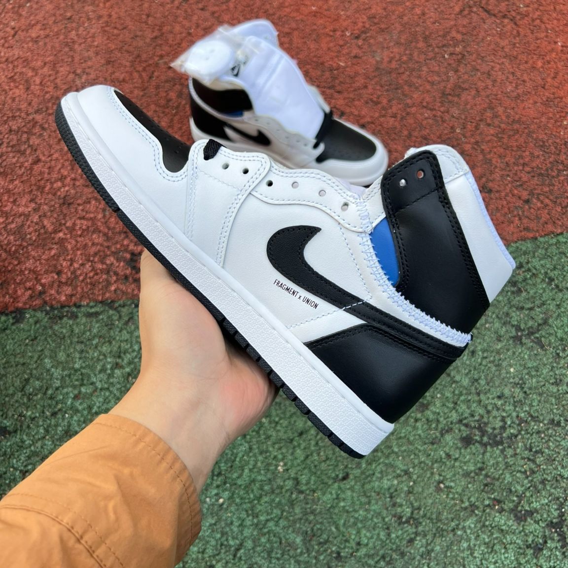 aj1 fragment design x Union x Air Jordan 1 II7282-100 - Image 10