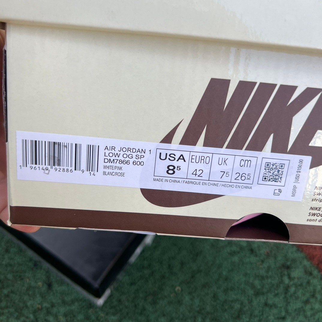 aj1 Travis Scott x Air Jordan 1 Low DM7886-600 - Image 2