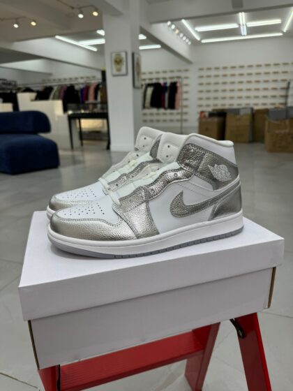 AJ1Mid FN5031-100 40-46 31