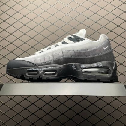 Kz Max95 Yu-Gi-Oh! x Nike Air Muscle 95 II7404-100