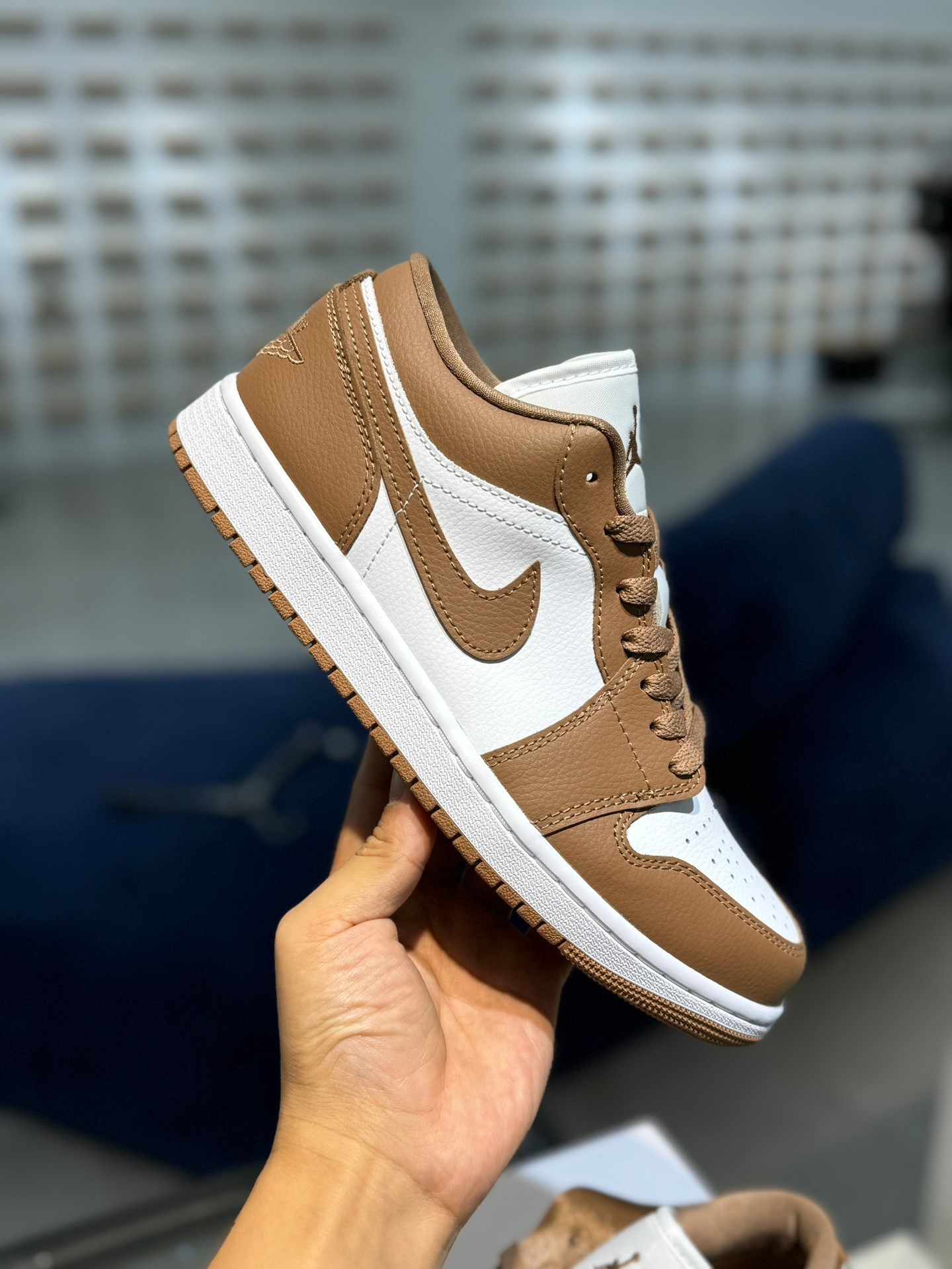DT ‼️AJ1Low DC0774-202 - Image 9