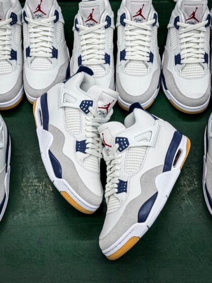 LJR ‼️ aj4sb 40-48.5 53