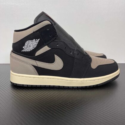 DT AJ1Mid Air Jordan 1 Mid SE IB7110-002