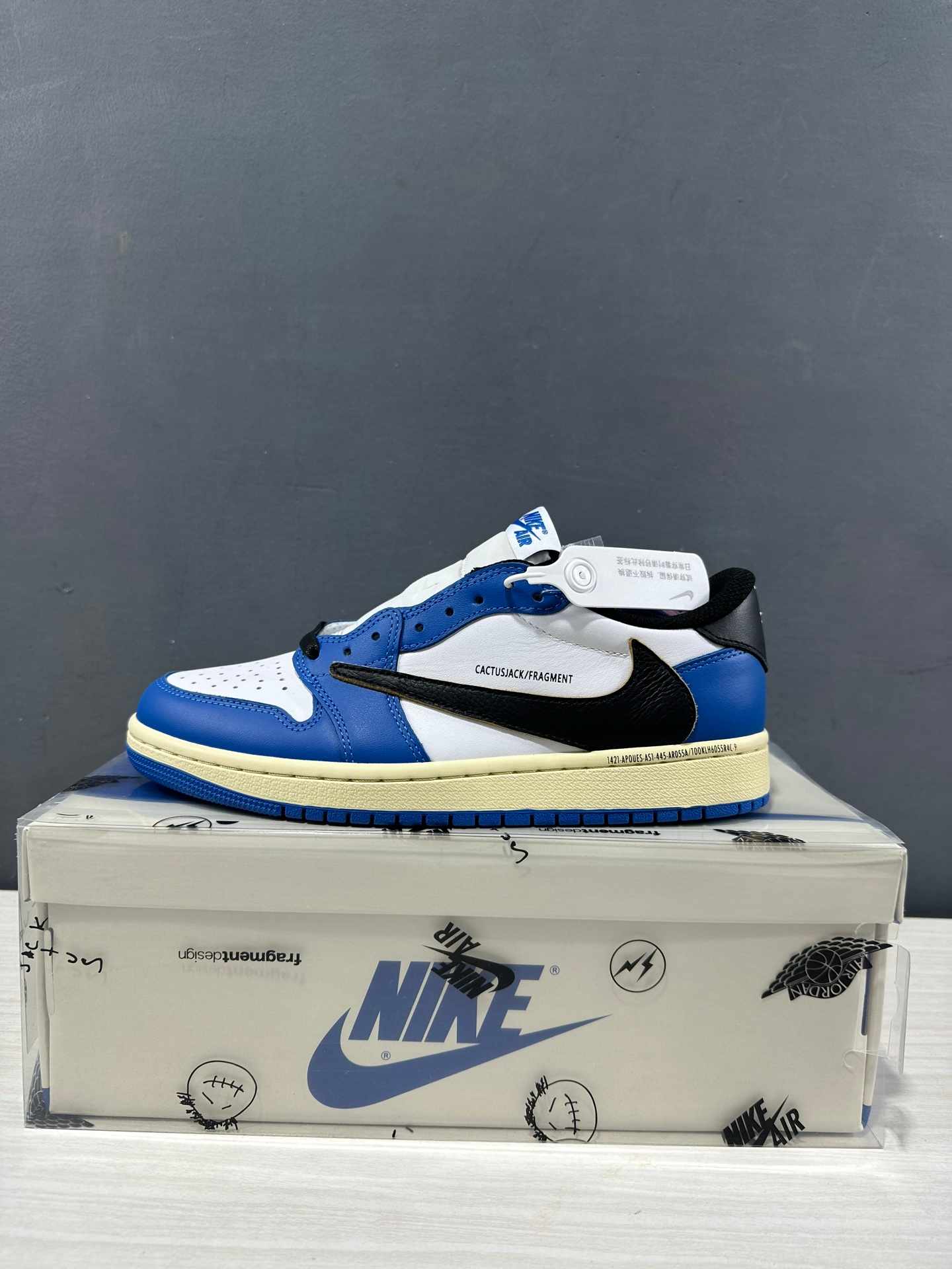 aj1 Travis Scott x Fragment Design x x Jordan Air Jordan 1 Low DM7866-141, - Image 5
