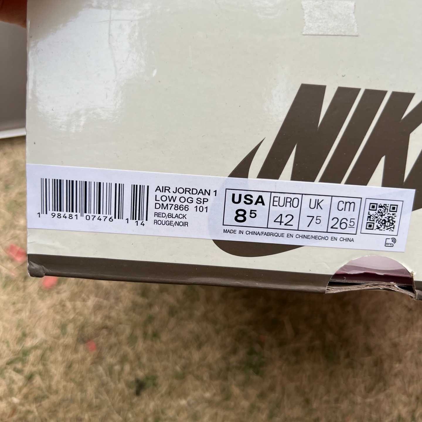 y aj1 Travis Scott x Jordan Air Jordan 1 Low OG DM7866-101 - Image 2