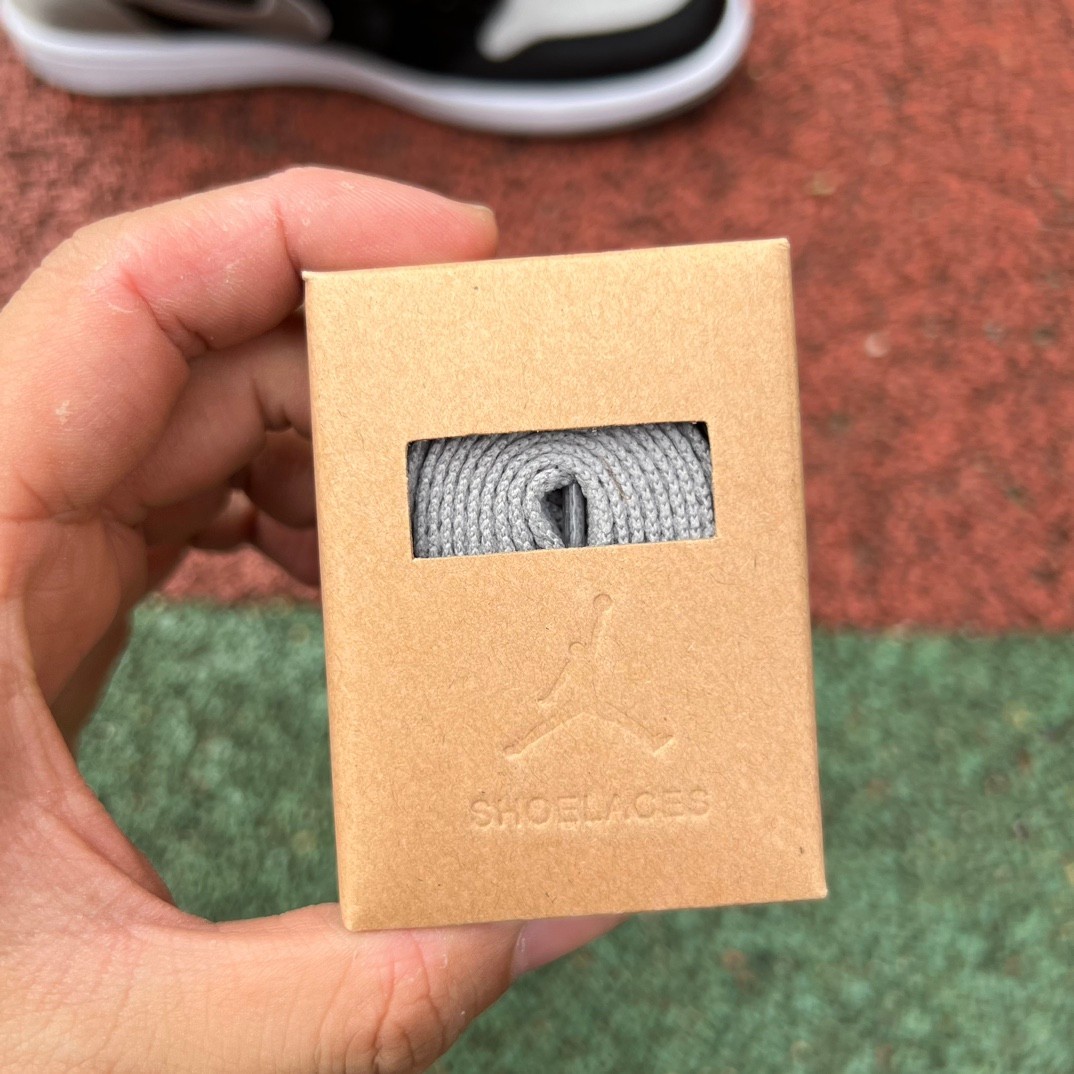 aj1 Air Jordan 1 High FD4810-010 - Image 3
