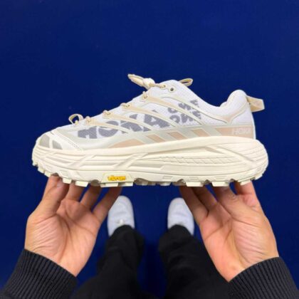 HOKA ONE ONE Mafate Three 2 15 10 : 1141572/ESSN