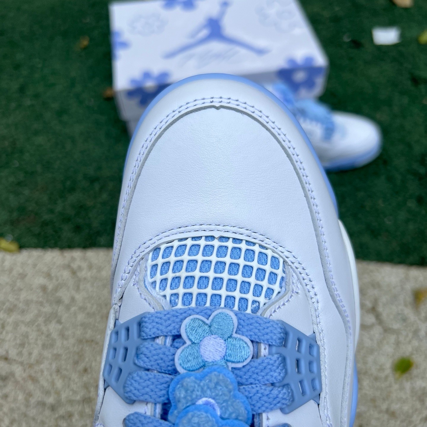 aj4 s2 Air Jordan 4 Forget Me Not WMNS HV0823-100 - Image 13