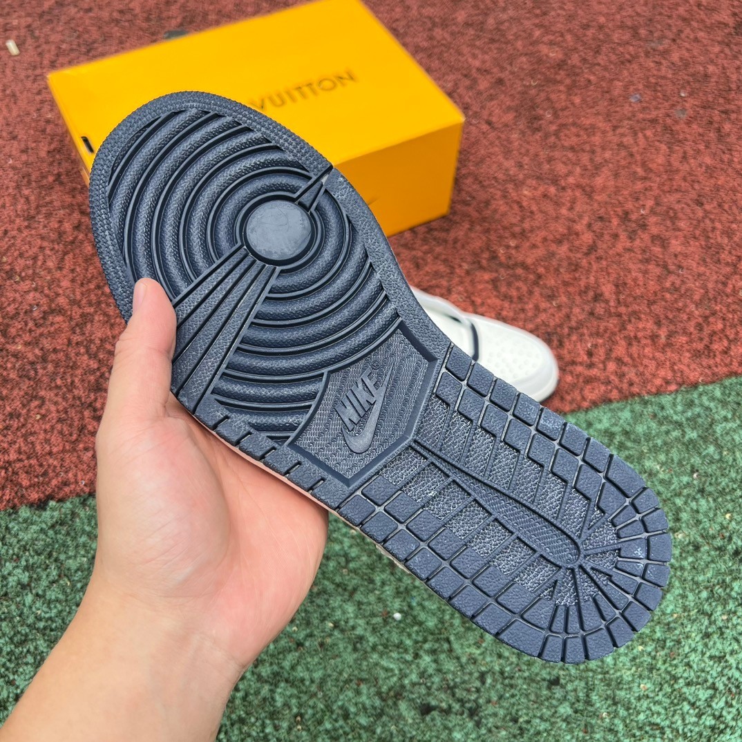 aj1 LV Louis vuitton x Travis Scott x Air Jordan 1 Low YQ2088-688 - Image 7