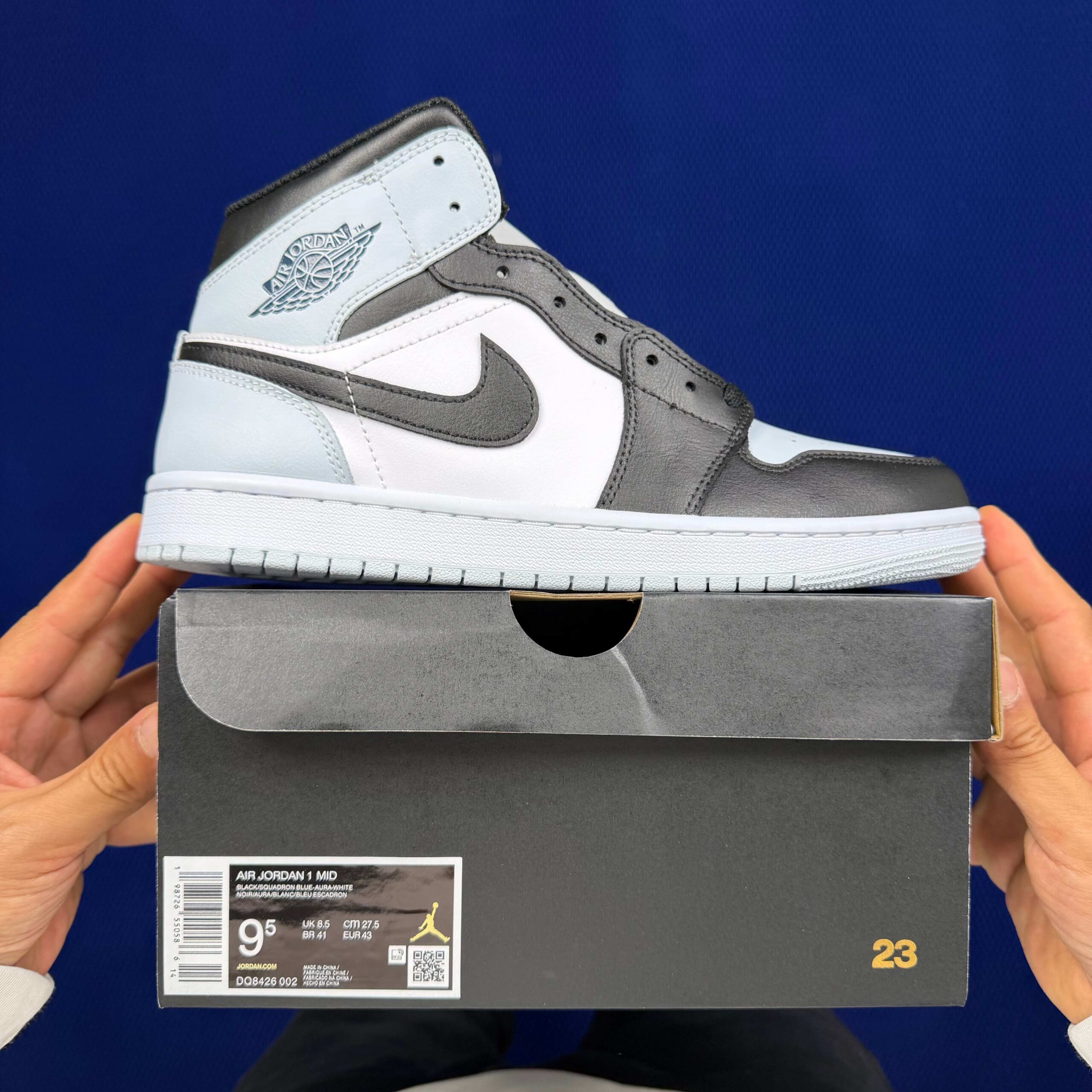 DT AJ1Mid DQ8426-002 - Image 12