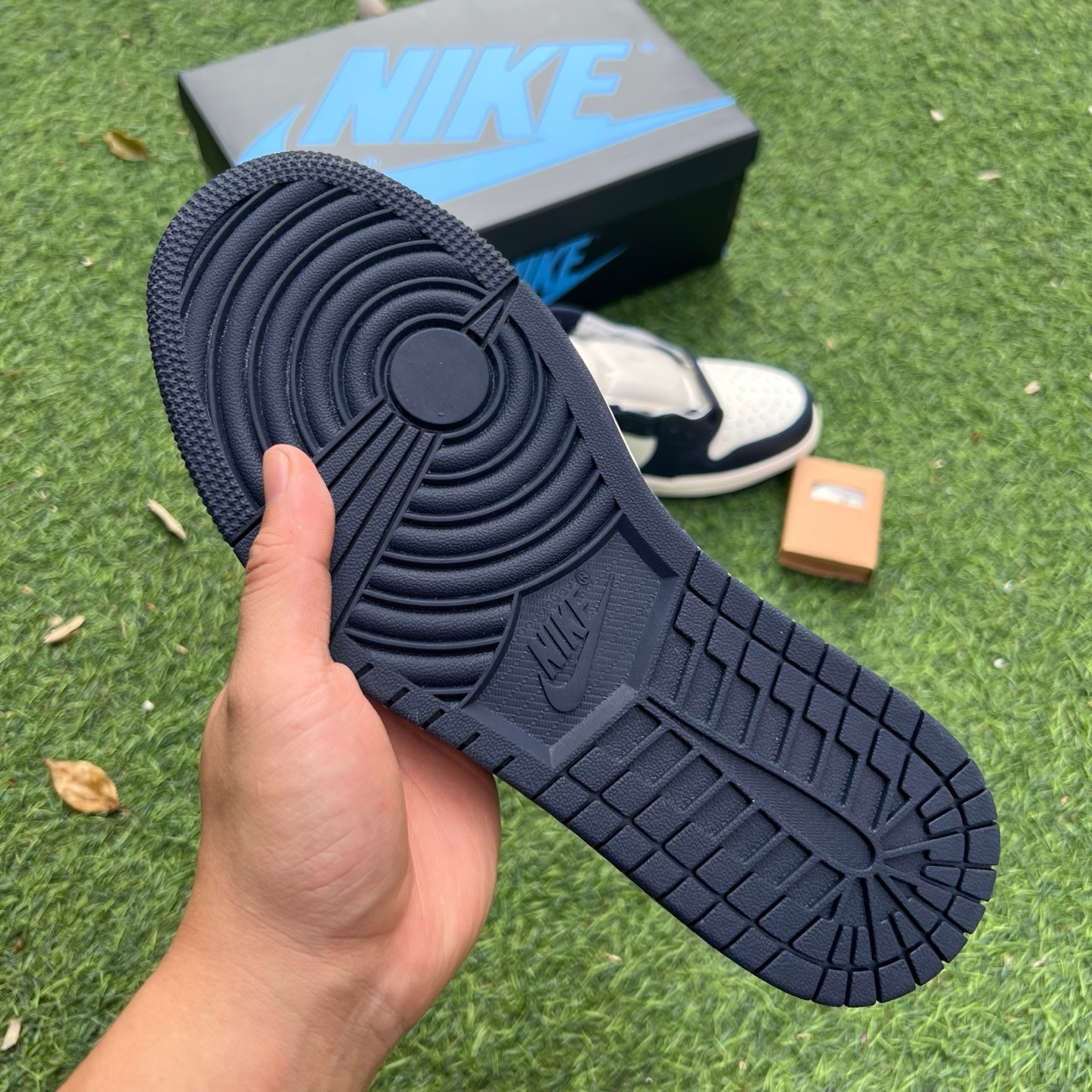 aj1 y Air Jordan 1 Low AJ1 CZ0790-400 - Image 7