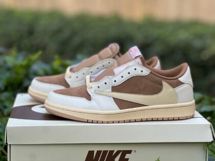 TS aj1 Travis Scott x Jordan Air Jordan 1 Low OG DM7866-106