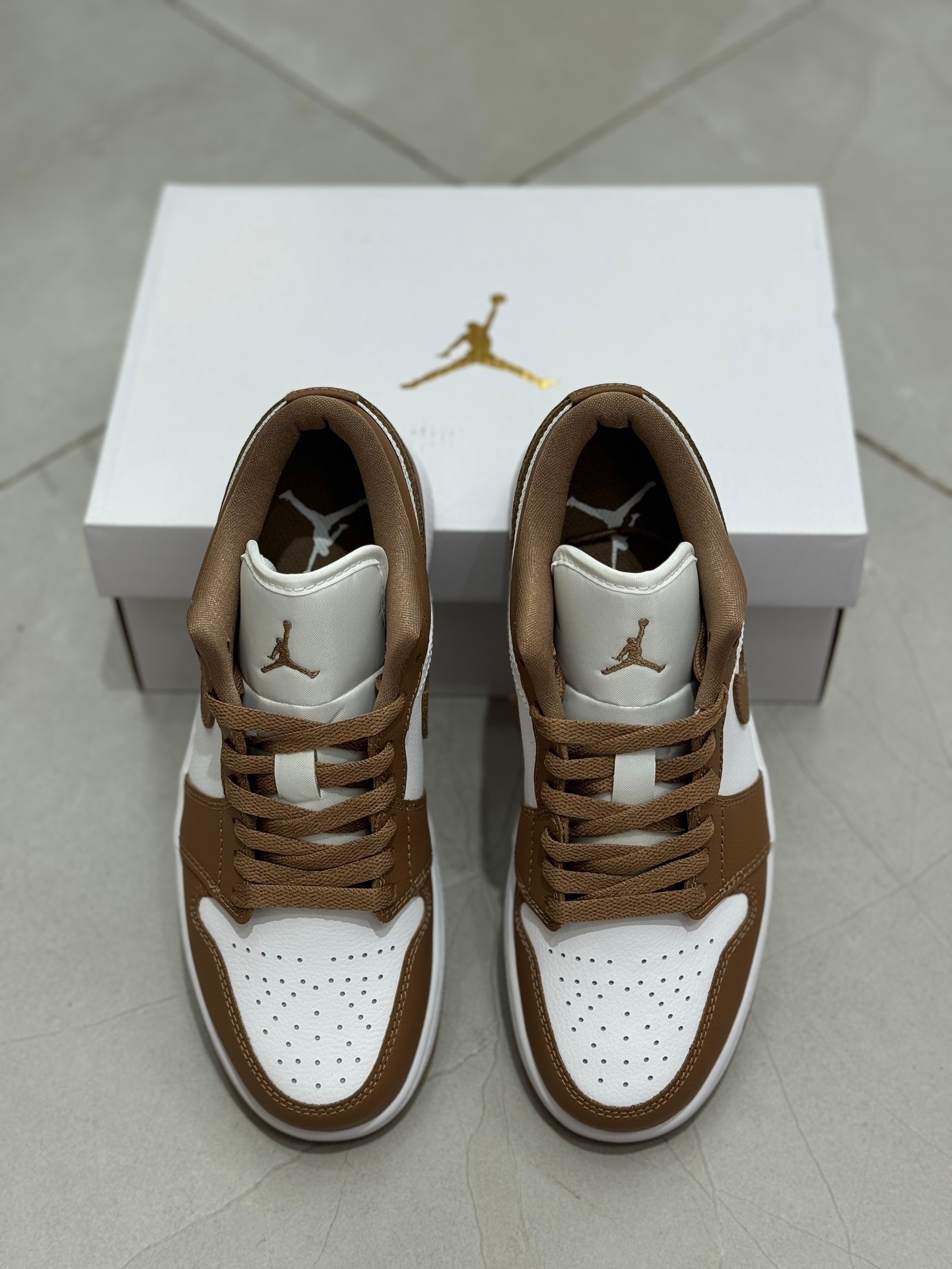 DT ‼️AJ1Low DC0774-202 - Image 7