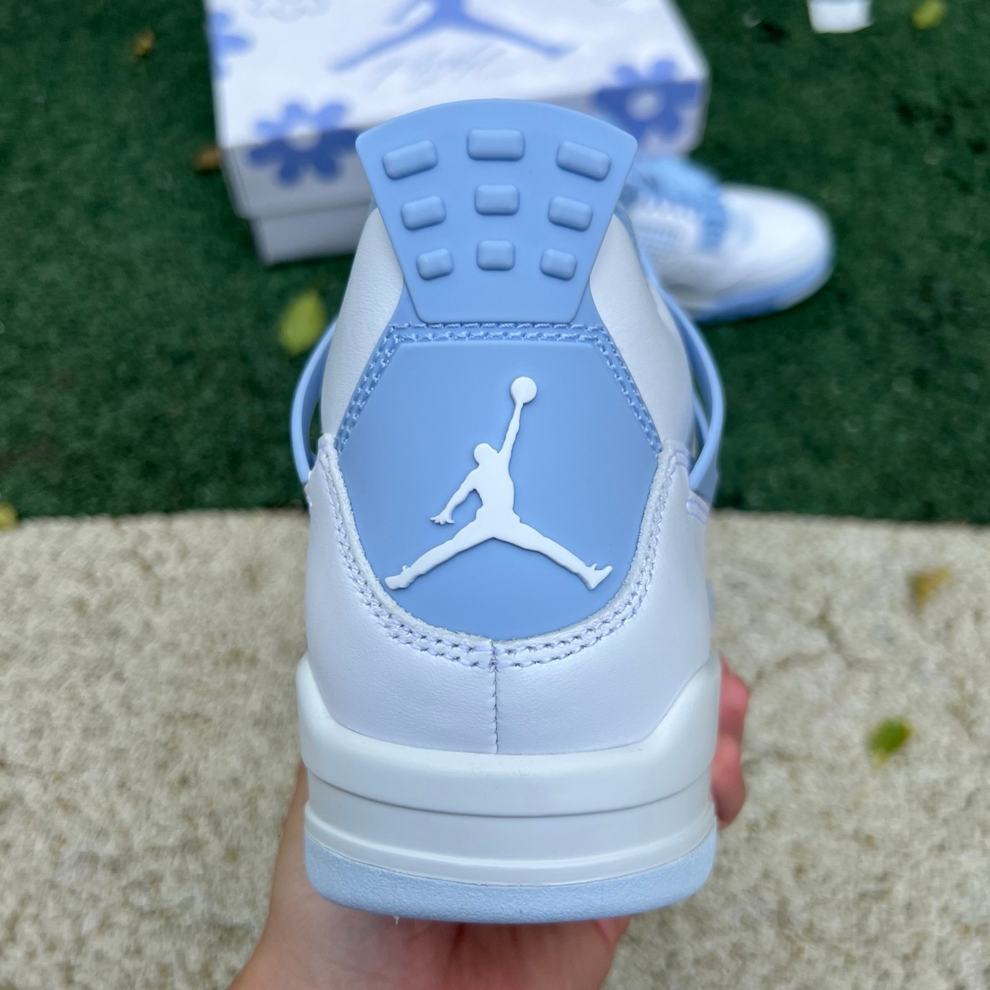 aj4 s2 Air Jordan 4 Forget Me Not WMNS HV0823-100 - Image 17