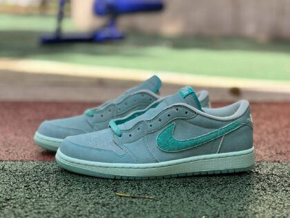 aj1 Air Jordan 1 Low AJ1 HQ8111-300