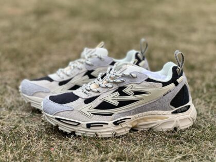OFF-WHITE Be Right Back