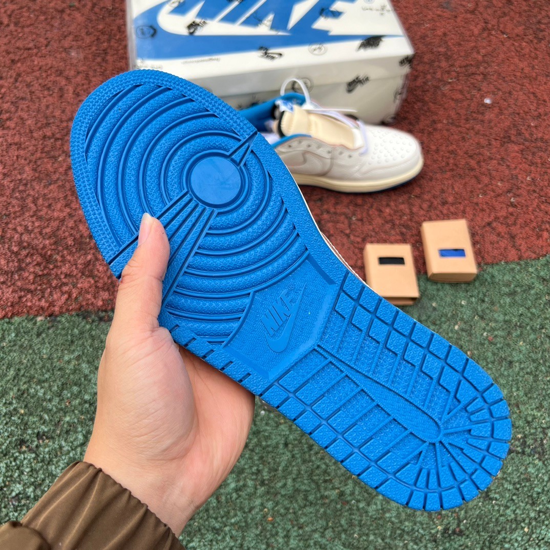 aj1 2.0 Travis Scott x Fragment Design x Air Jordan 1 DM7866-104 - Image 9