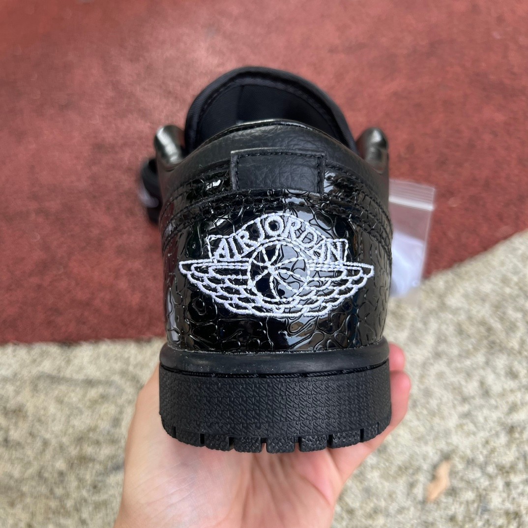 aj1 Nike AirJORDAN 1 low HJ7743-010 - Image 9