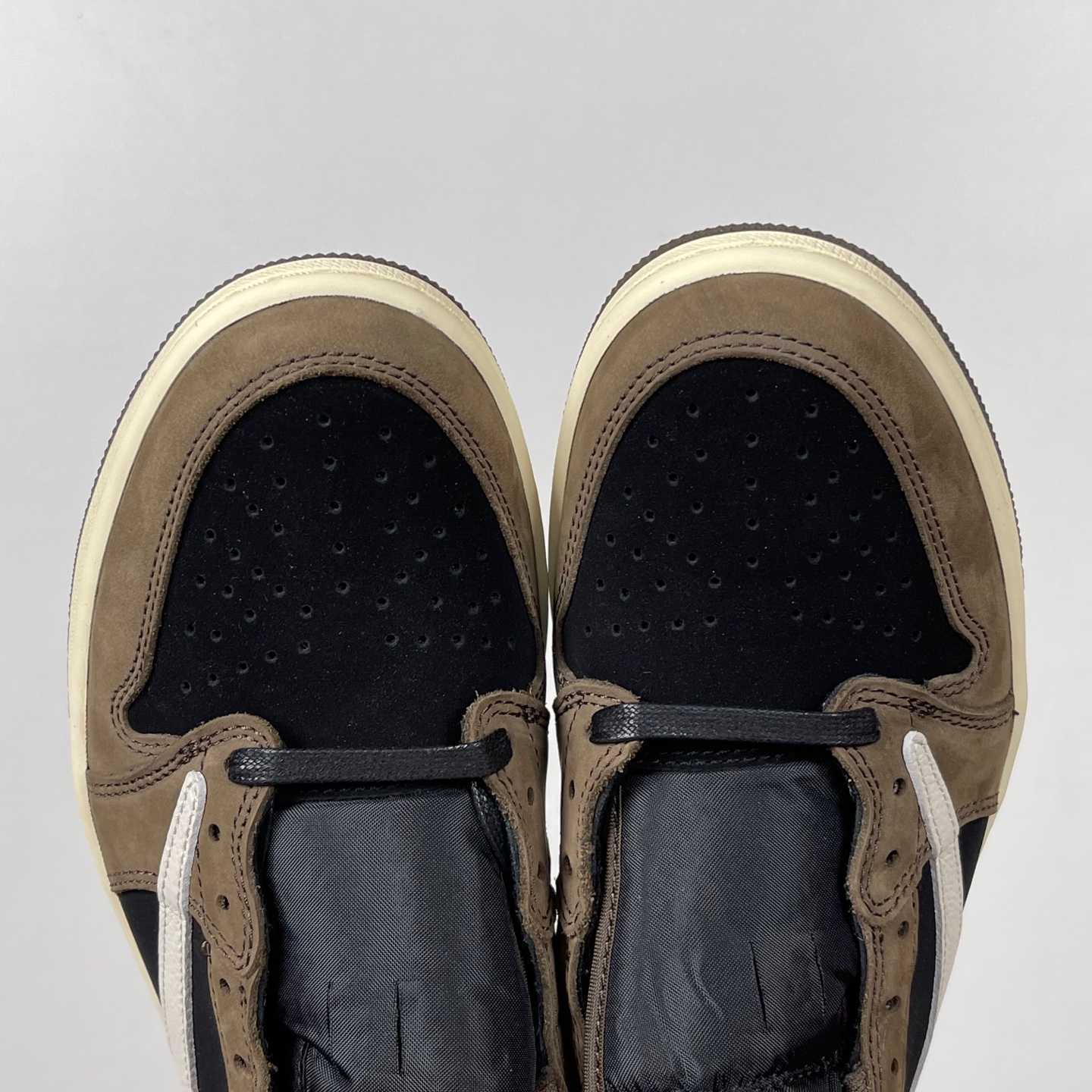 RN aj1 Travis Scott x Air Jordan AJ1 Low OG SP TS CQ4277-001 - Image 2